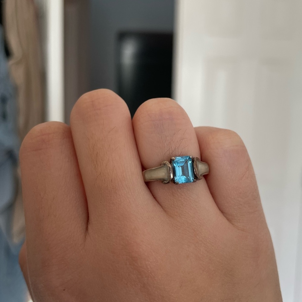 topaz CZ and mother of pearl sterling silver ring!